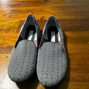 Rothy’s navy and white patterned loafer sz 10.5